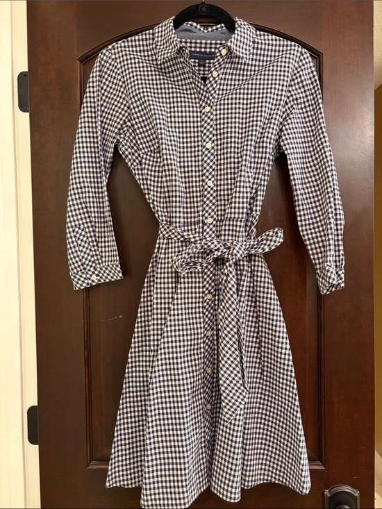 Tommy Hilfiger Dresses & Skirts - Tommy Hilfiger Navy and White Gingham Long Sleeve Shirt Dress